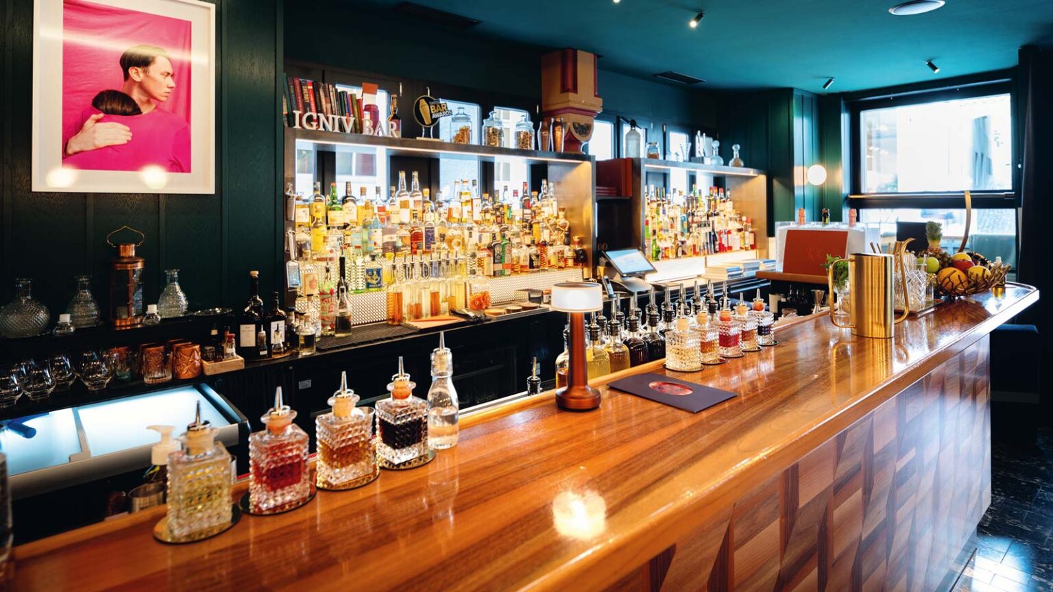 Igniv Bar, Zürich «Shall we take one together?» BAR NEWS